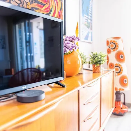 Apartment Le Seventie's 3 Terrasse-netflix-wifi-parking-mer-top Pros Servicesconciergerie *