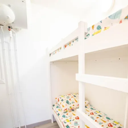 Le Seventie's 3 Terrasse-netflix-wifi-parking-mer-top Pros Servicesconciergerie