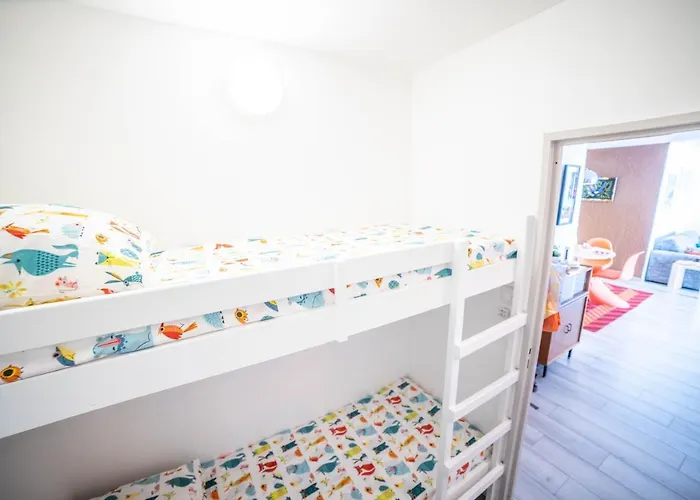 Le Seventie's 3 Terrasse-netflix-wifi-parking-mer-top Pros Servicesconciergerie Διαμέρισμα *
