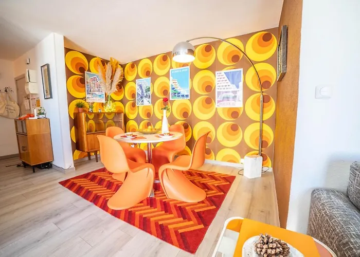 Le Seventie's 3 Terrasse-netflix-wifi-parking-mer-top Pros Servicesconciergerie